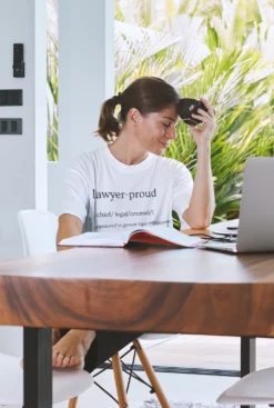 T-shirt - Lawyer Style 1