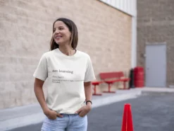Art T-Shirt Painting T-shirt in a Rare Energetic Look
