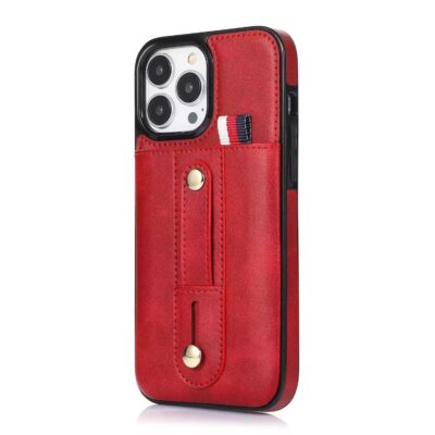 نقدم لكم حافظة iphone الجلدية الحمراء الحصرية الخاصة بنا   مزيج مثالي من الأناقة والعملية صُنعت هذه الحافظة بدقة لجميع موديلات iphone وتتميز بتصميم فريد من الجلد الأحمر الذي لا يأسر العين فحسب بل يضمن أيضًا المتانة مجهزة بفتحة بطاقة مخفية سرية اسحب الفتحة بشكل مريح عندما تحتاج إلى الوصول السريع إلى بطاقاتك لا يوفر الحزام الجلدي المبتكر قبضة آمنة فحسب مما يقلل من خطر السقوط ولكنه يعمل أيضًا كحامل للقراءة أو مشاهدة الأفلام بدون استخدام اليدين استمتع بالحماية القصوى مع ميزات مقاومة الصدمات ومصدات الهواء التي تعمل على حماية هاتفك أثناء السقوط العرضي مع ارتفاع مدروس بمقدار 1 مم فوق الشاشة يظل جهازك محميًا قم بترقية تجربة iphone الخاصة بك   استمتع بالأناقة والراحة والحماية الموثوقة مع حافظة iphone الجلدية الحمراء الخاصة بنا